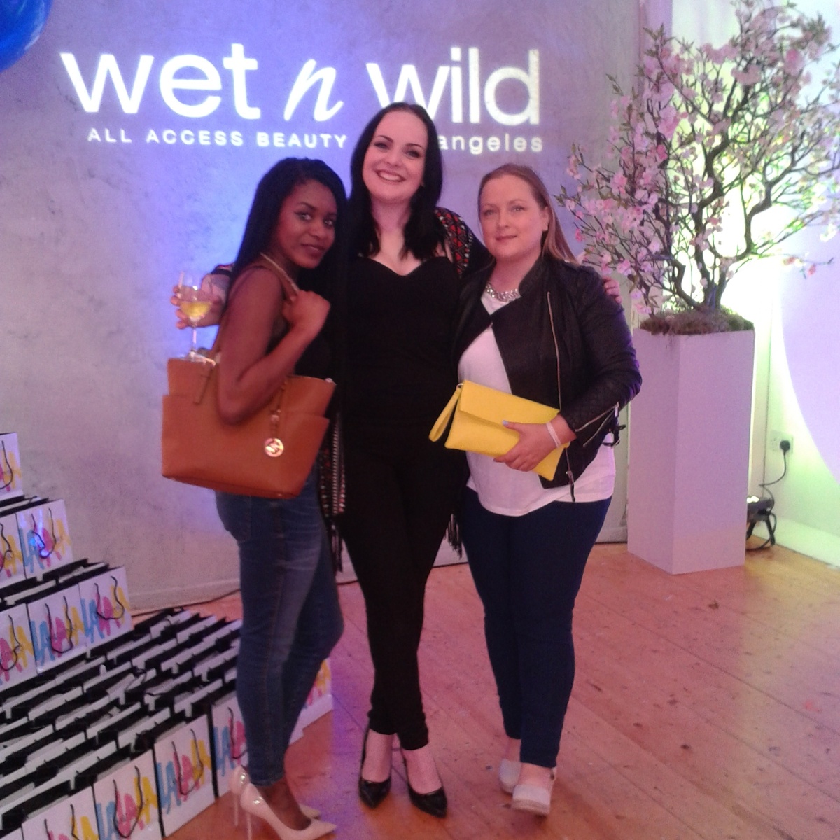 Wet N Wild Summer Makeup Launch Dublin catching up with fellow bloggers. 