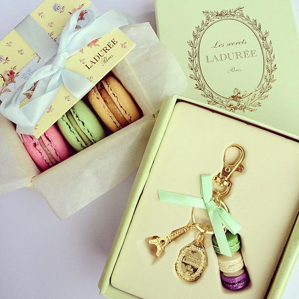 Christmas Gift Guide for HER Lauduree Christmas Offering Key chain and Macaroons